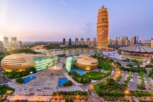 “河南省养老大变身：郑州、洛阳、开封的养老保险秘籍揭晓！”