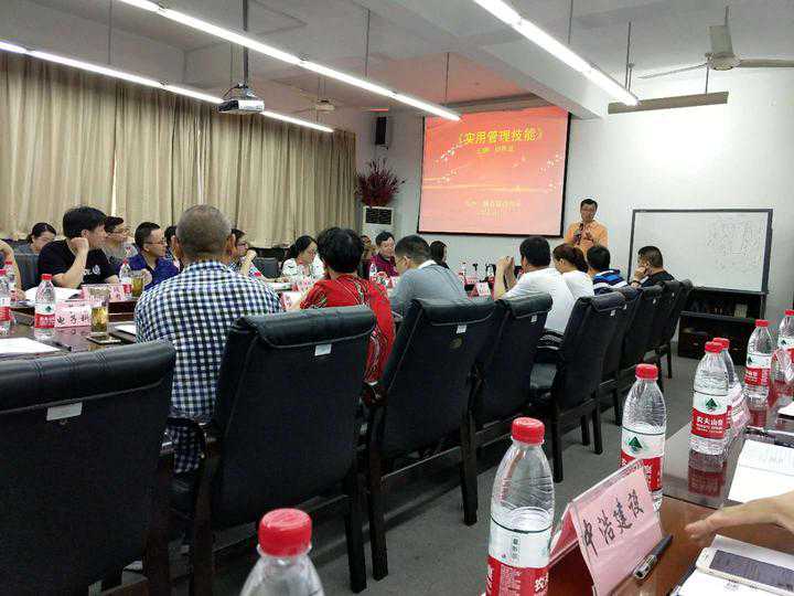 如何服务企业促进其可持续发展 越商联合大学这样破题