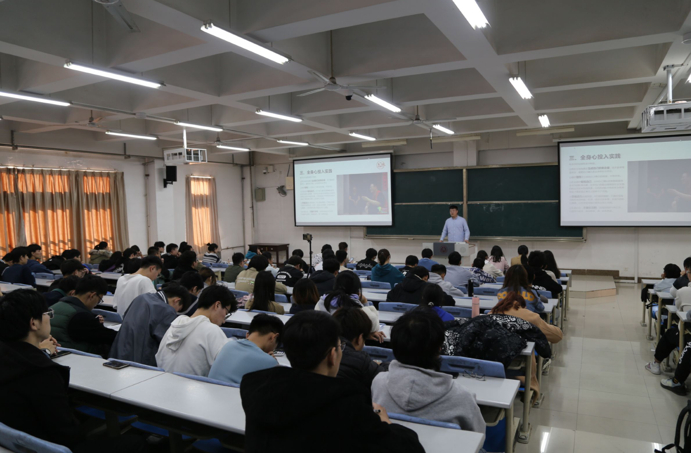 山东建筑大学“鸿雁”大学生宣讲团发出校园最强音