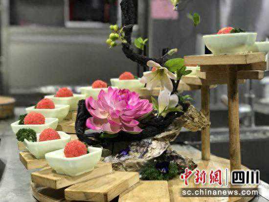 泸州泸县：龙年食“龙”餐 品味独具匠心的年夜饭
