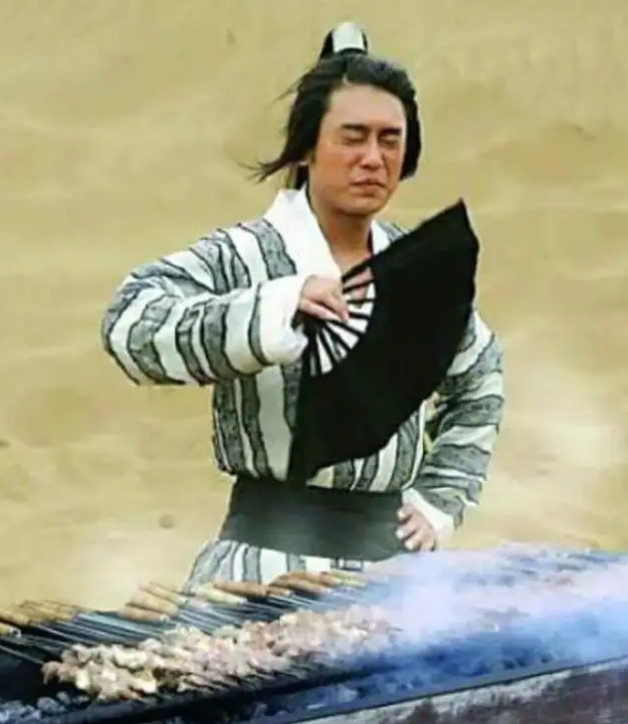 惨遭“颜压”的男一号有多惨？有人被嘲10多年，有人至今是表情包
