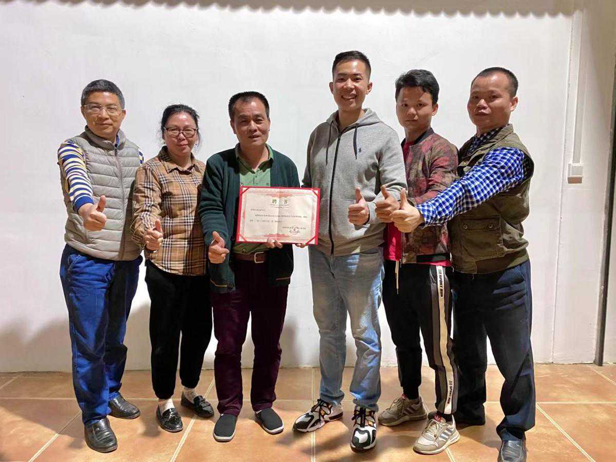 台企广西润桓农业发展有限责任公司与贺州学院开展校企合作