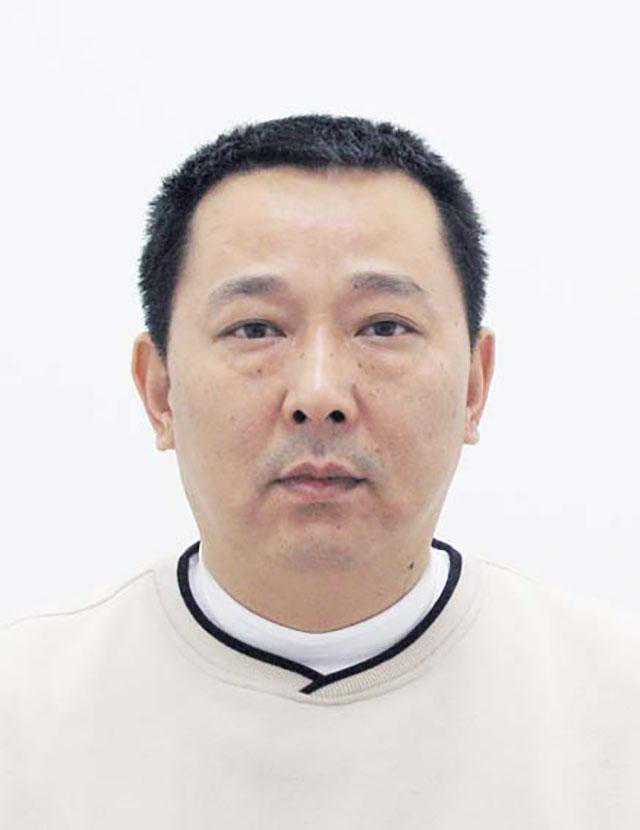 身价百亿的四川富豪：坏事做尽赚黑钱，地震却捐5千万，毁于膨胀