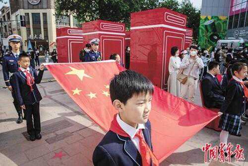 请放心，祖国的未来有我们