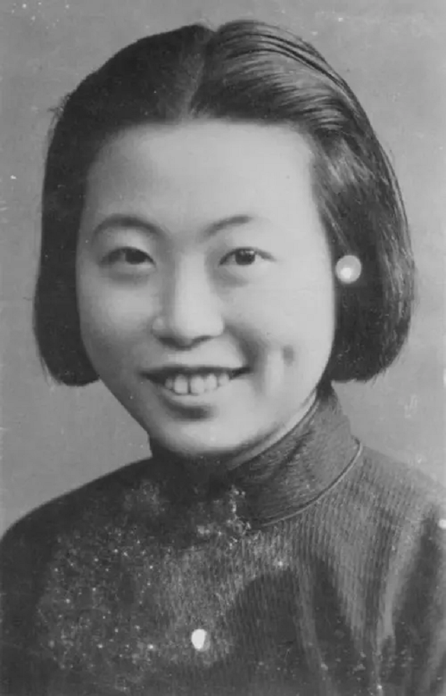 2001年江苏小伙觉得父亲不简单，求证后得知父亲是中央特科情报员