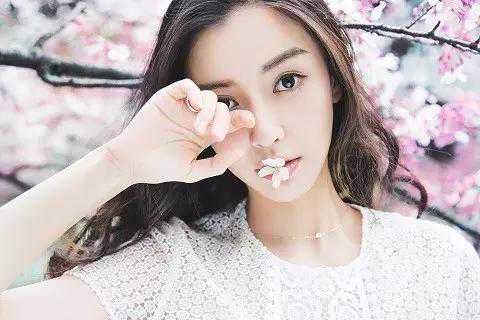 胡歌、周杰伦、吴彦祖、Angelababy，30家明星餐厅